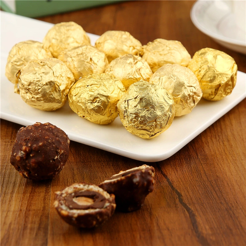 Wholesale New Pattern Chocolate Nut Sandwich Sweet Halal Valentine&prime;s Day Golden Chocolate Ball Candies