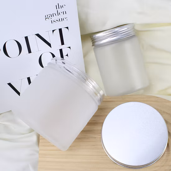 Promotional 28g Toy Candy Fruit Jellyin Cow Jar for Kids