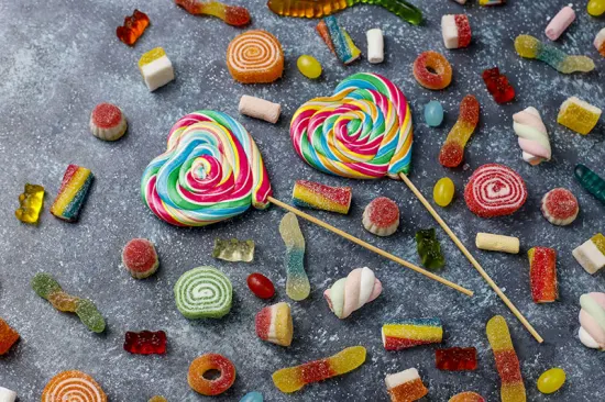 Different Fruit Flavor and Color Lollipop Candy Creative Wonderful Decorated Pin Pop Hard Candy Lollipop